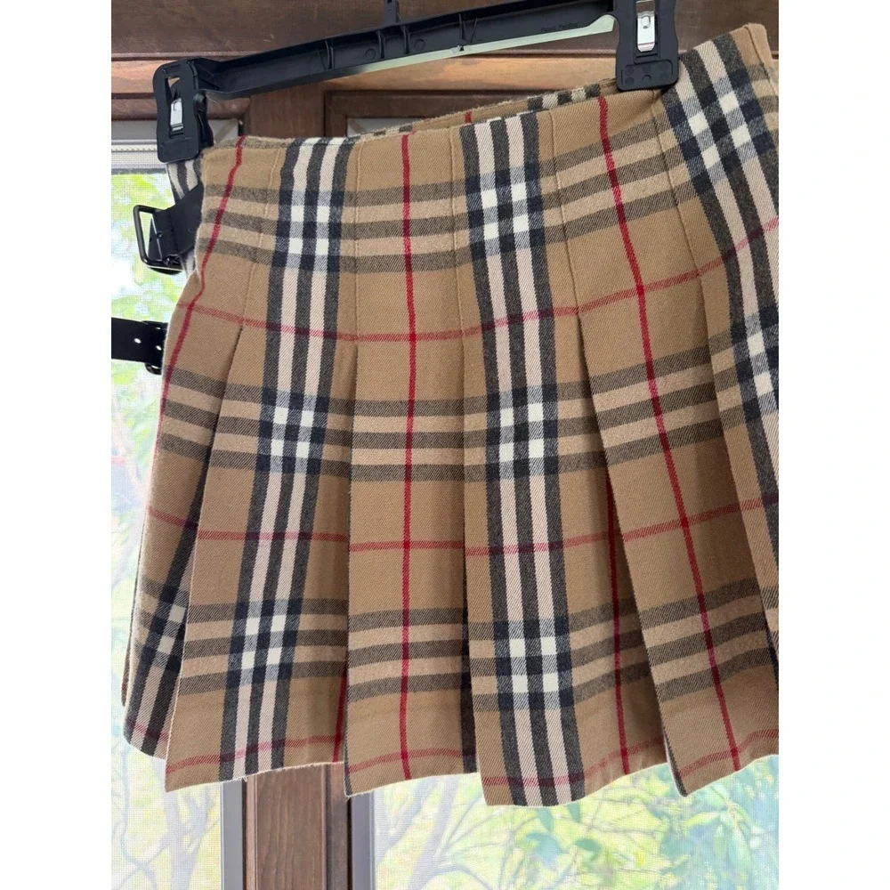 AUTHENTIC Burberry London Pleated Wool Mini Skirt Kilt Nova Check BROWN  US 4 XS